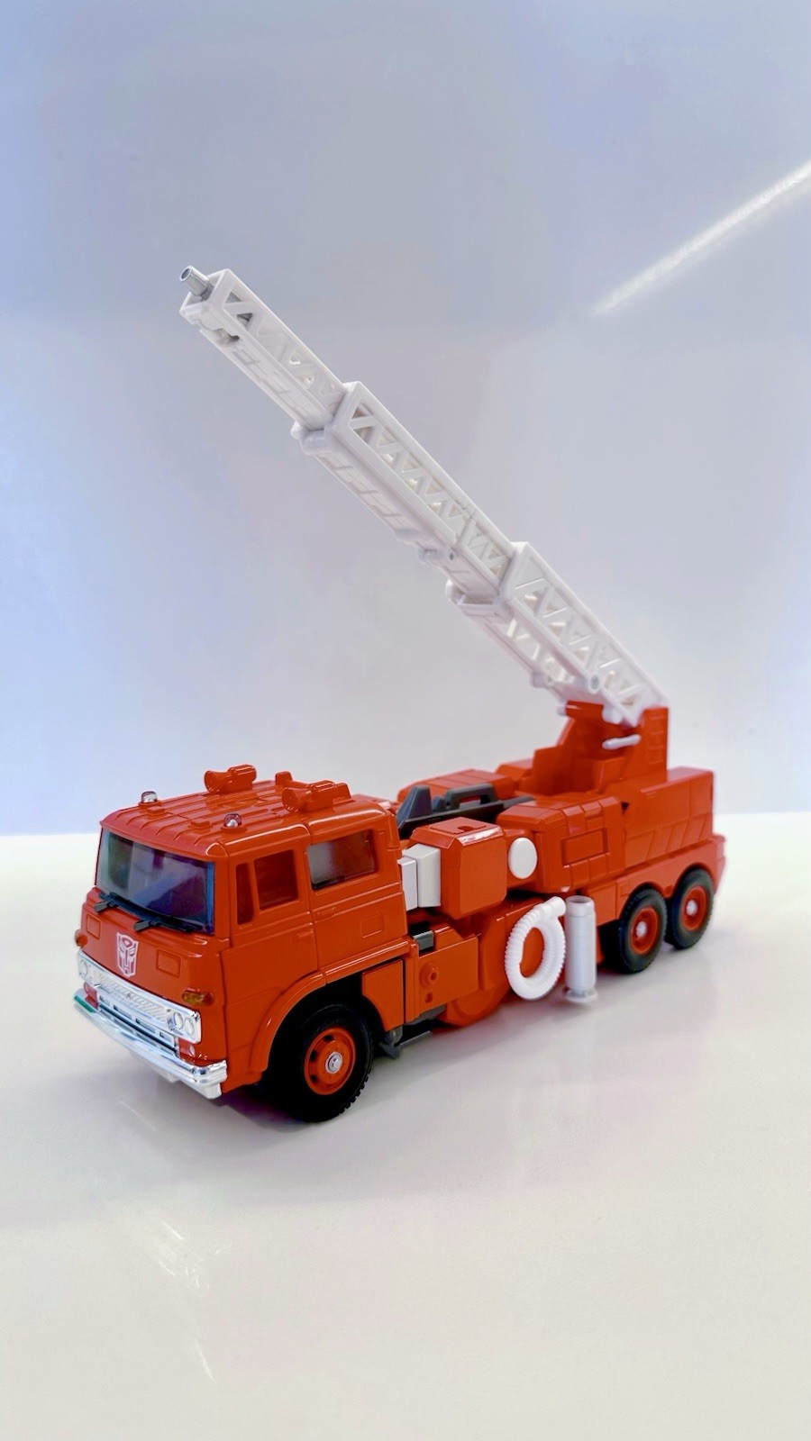 【CLEARANCE】 Takara Tomy Transformers Masterpiece MP-33 Inferno