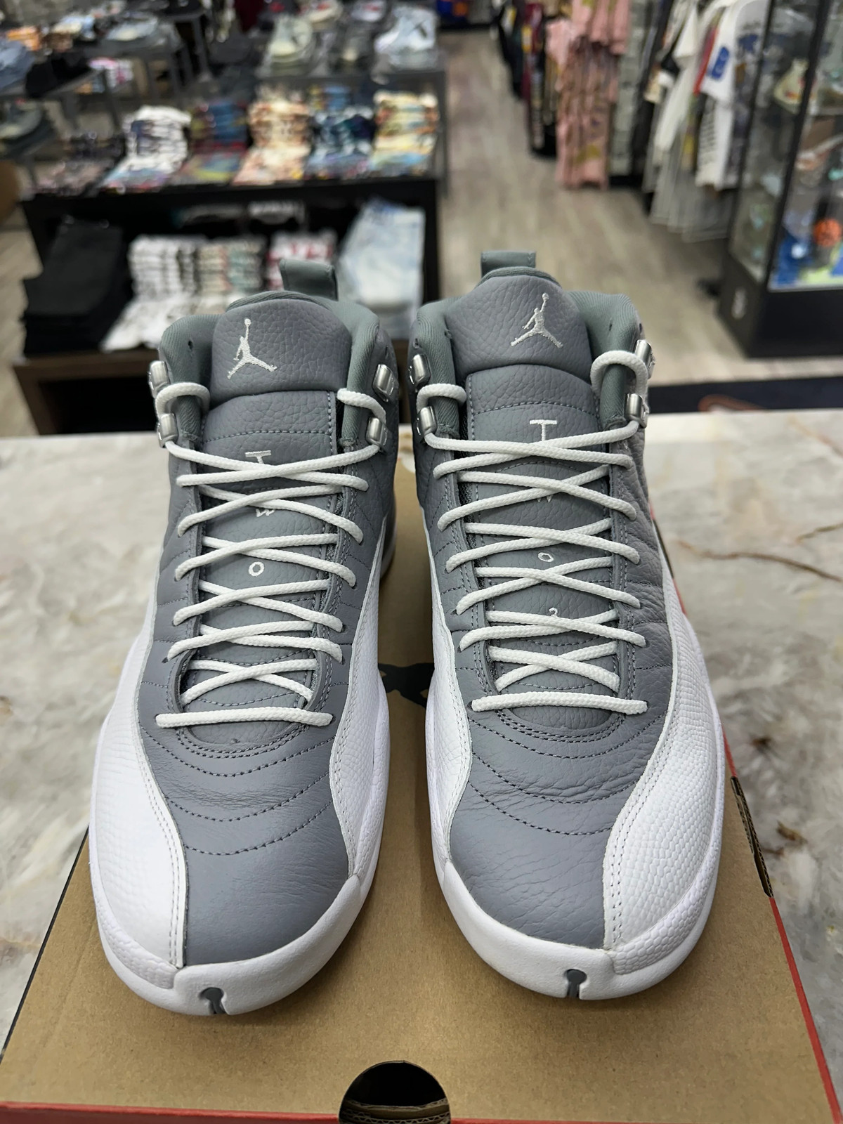 Air Jordan 12 Retro \ Air Jordan 12 Retro \