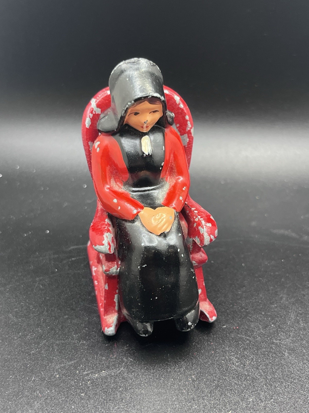 Vintage Cast Iron Amish Woman Rocking Chair Salt Pepper Shakers Folk Art