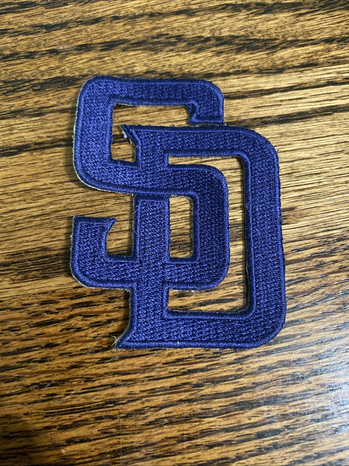 San Diego Padres EMBROIDERED IRON ON PATCHES