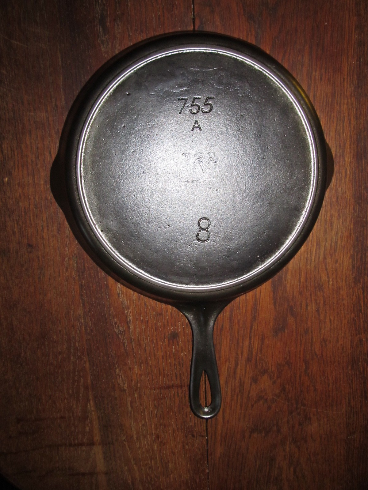 VICTOR GRISWOLD No.8 755A CAST IRON SKILLET GHOST MARK \