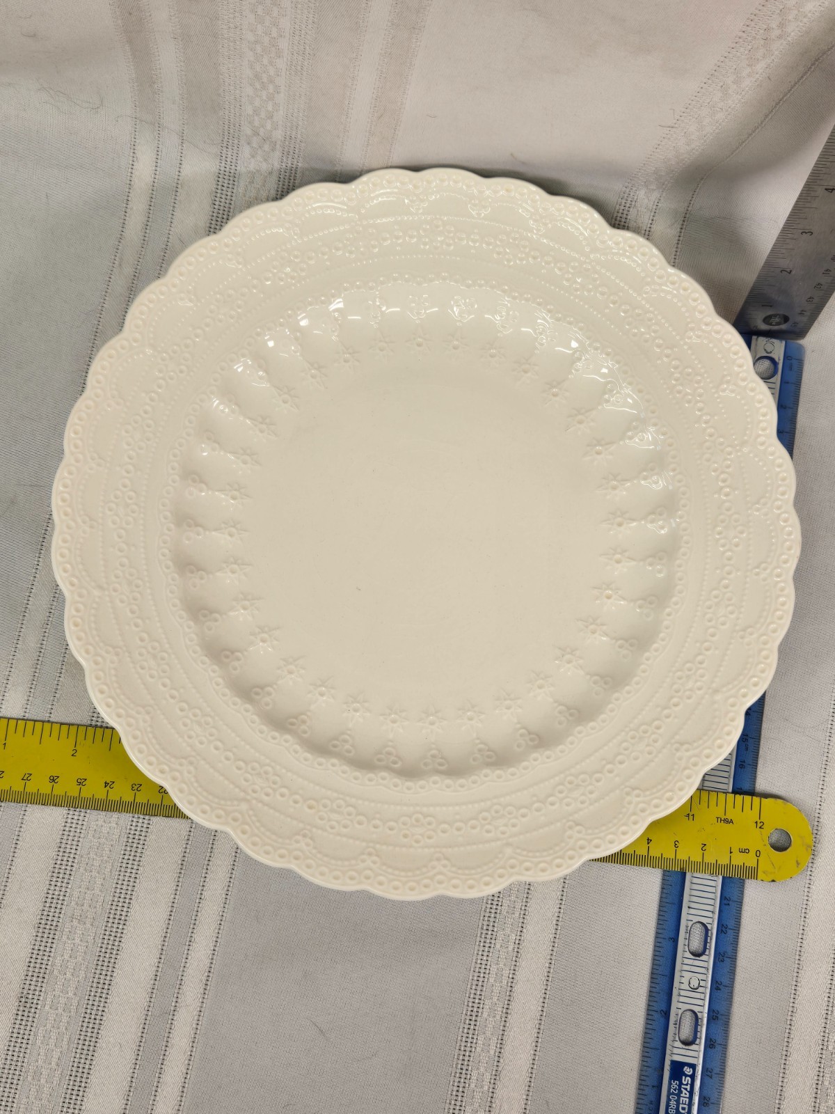 CRAZED Spode England Jewel Dinner Plate White Cream 10 5/8 CRAZED Spode England Jewel Dinner Plate White Cream 10 5/8