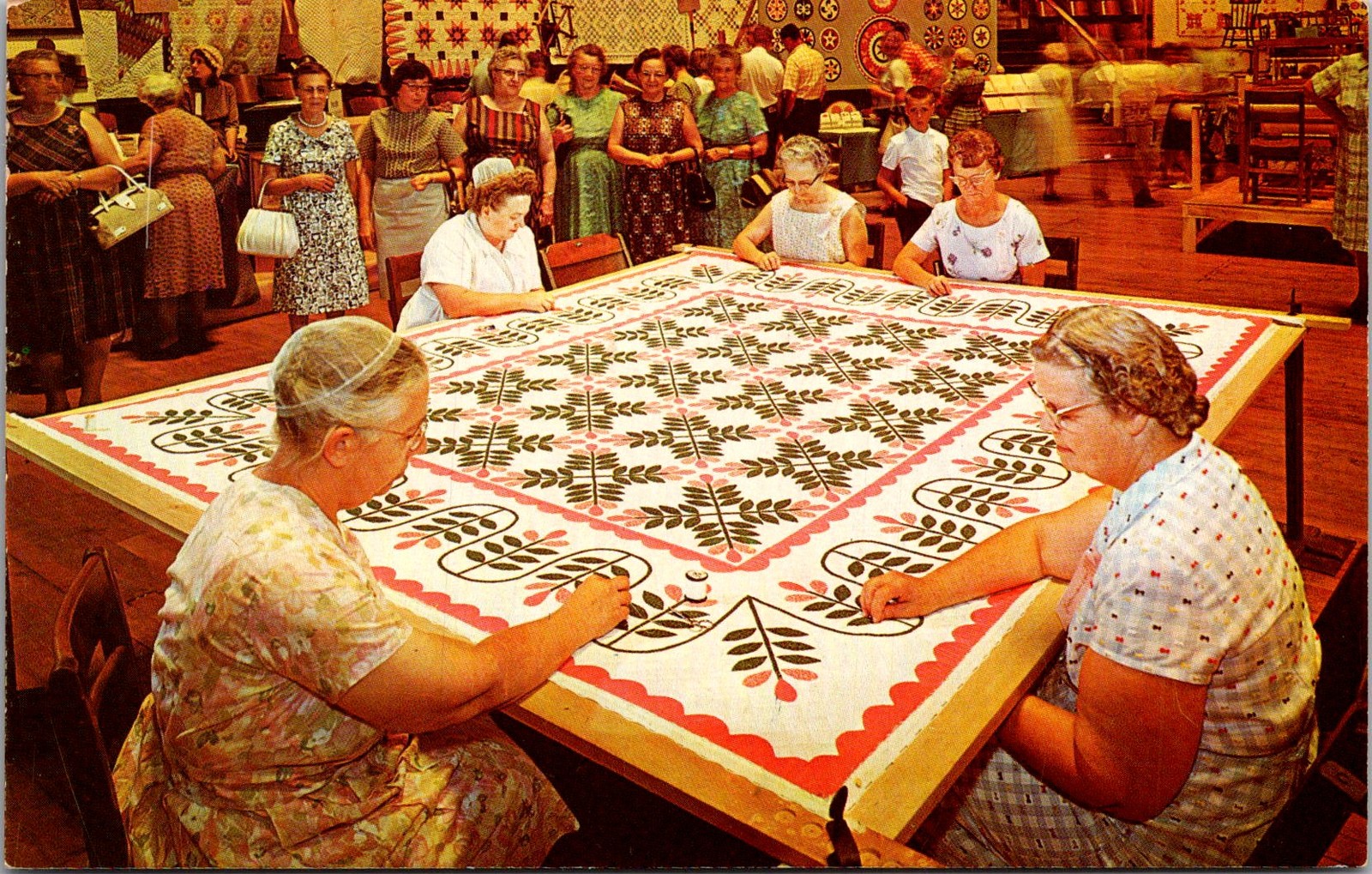 Pennsylvania Dutch Days Quilting Hershey PA Vintage Postcard 5P21-13