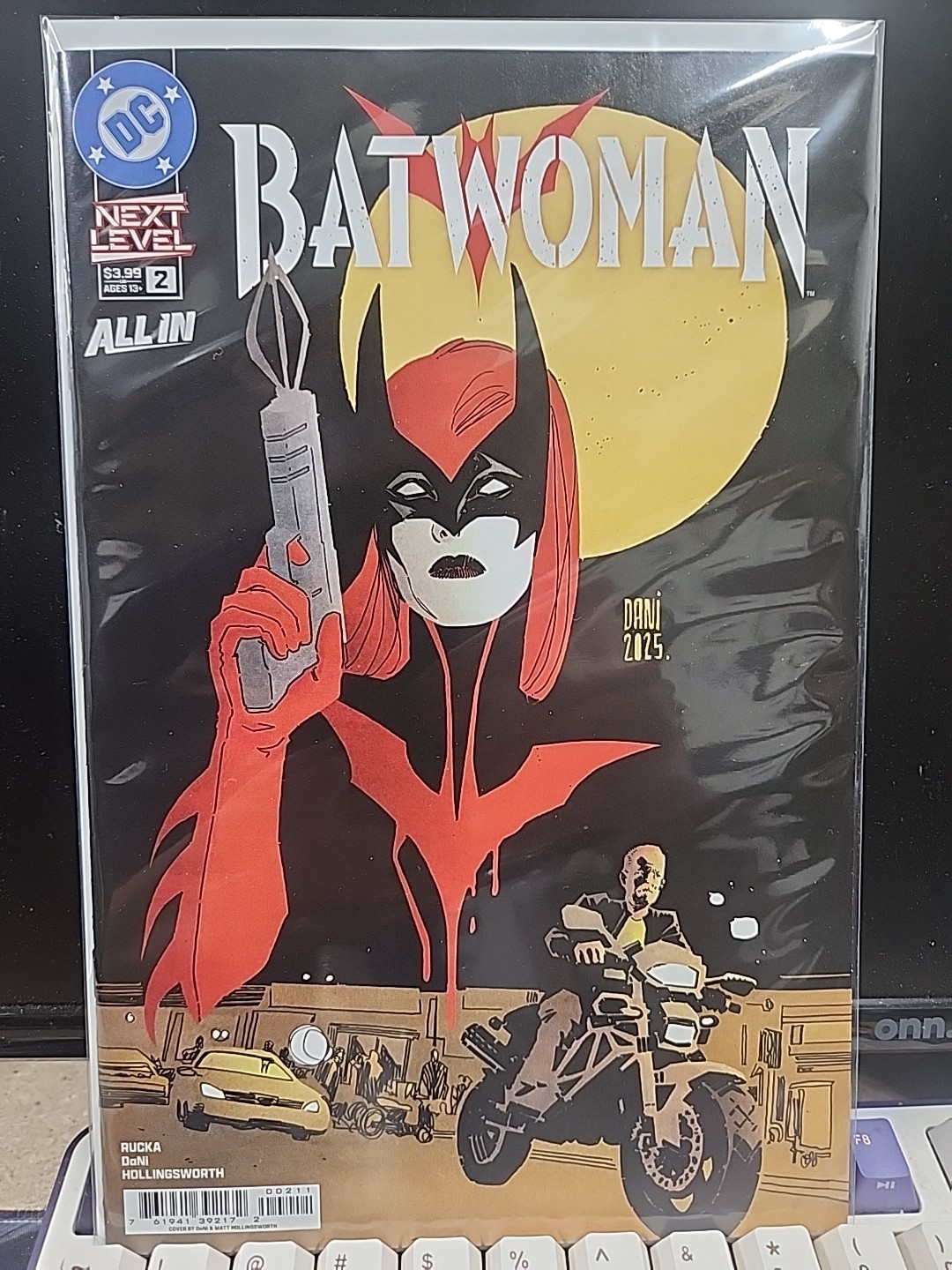 BATWOMAN #2 CVR A DANI