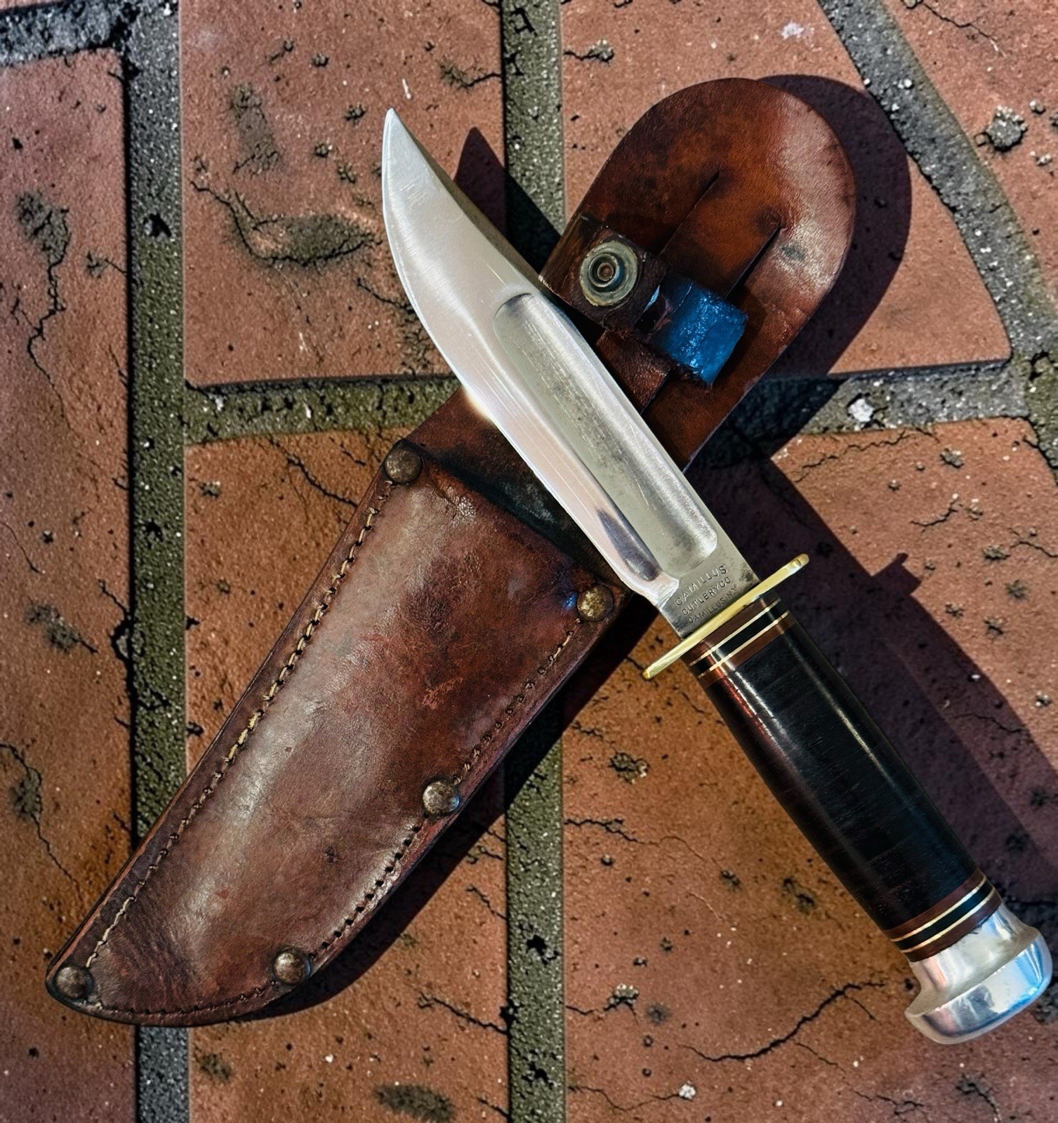Camillus WW2 Vintage UAAF Survival Knife Vintage.  VERY GOOD/EXC  Arch Stamp
