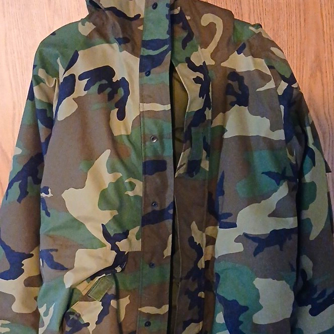 VTG 1996 US Military ECWCS Gen 1 Gore-tex Parka Woodland Camo Parka Medium Reg