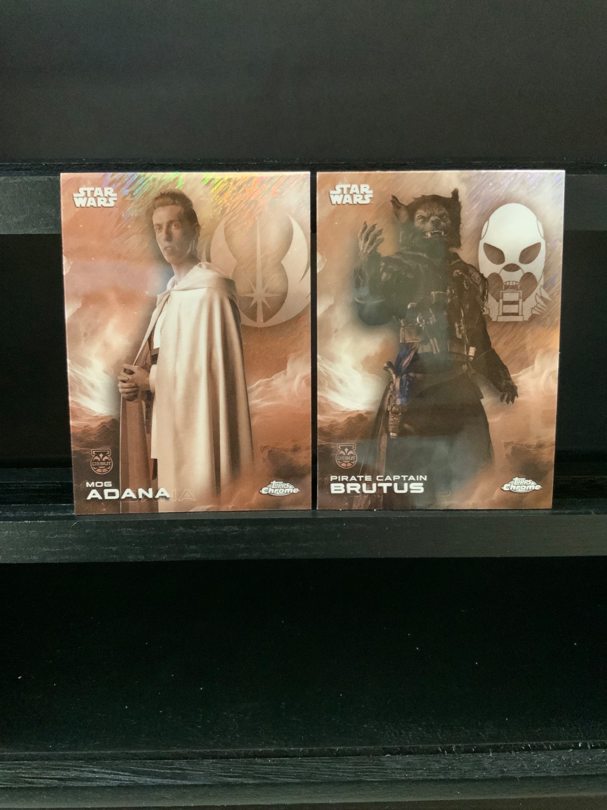 2-2025 Topps Star Wars Chrome Black White Shimmer Mog Aldana & Captain Brutus