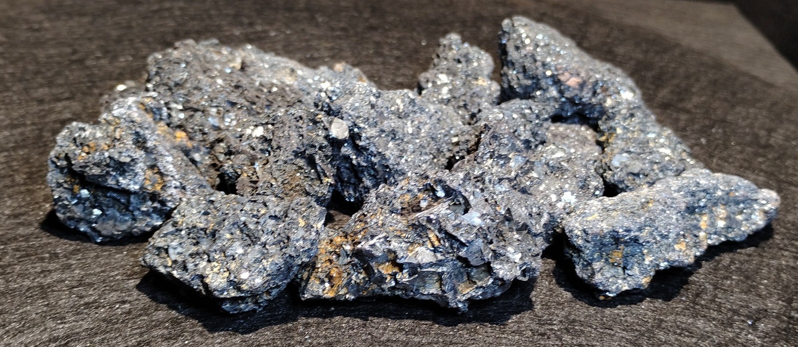 Large Bladed Specularite Hematite Sample Specimens By The Lb. (12-16) Pcs Large Bladed Specularite Hematite Sample Specimens By The Lb. (12-16) Pcs