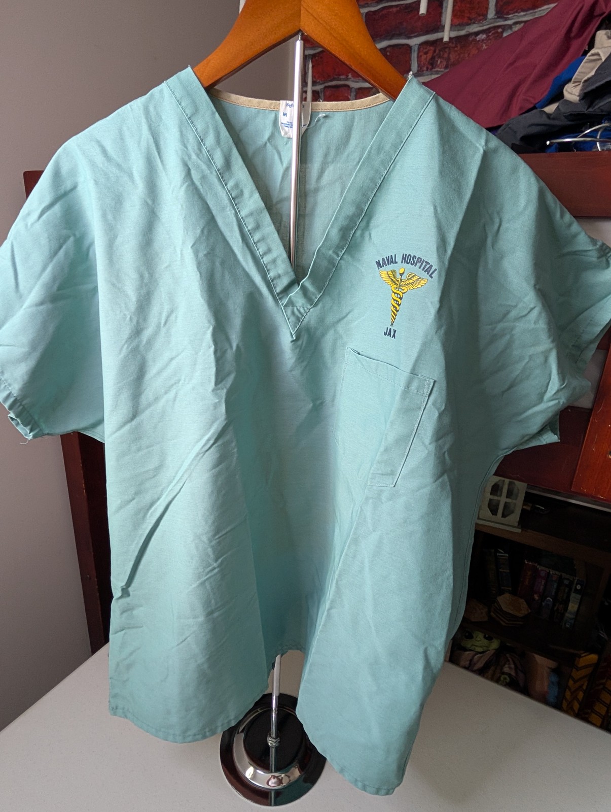 US Navy Naval Hospital Jacksonville FL 50th Anniv 1941-91 Scrub Top Militaria
