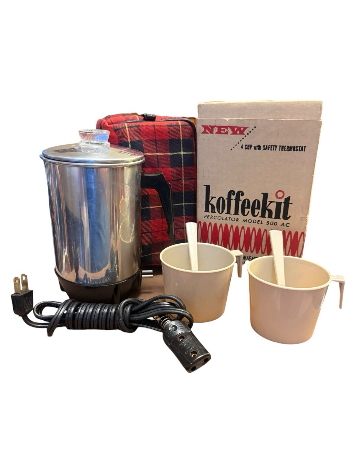 Vintage KoffeeKit Model 500 AC 4 Cup Percolator Bakelite Cups Travel Set Box