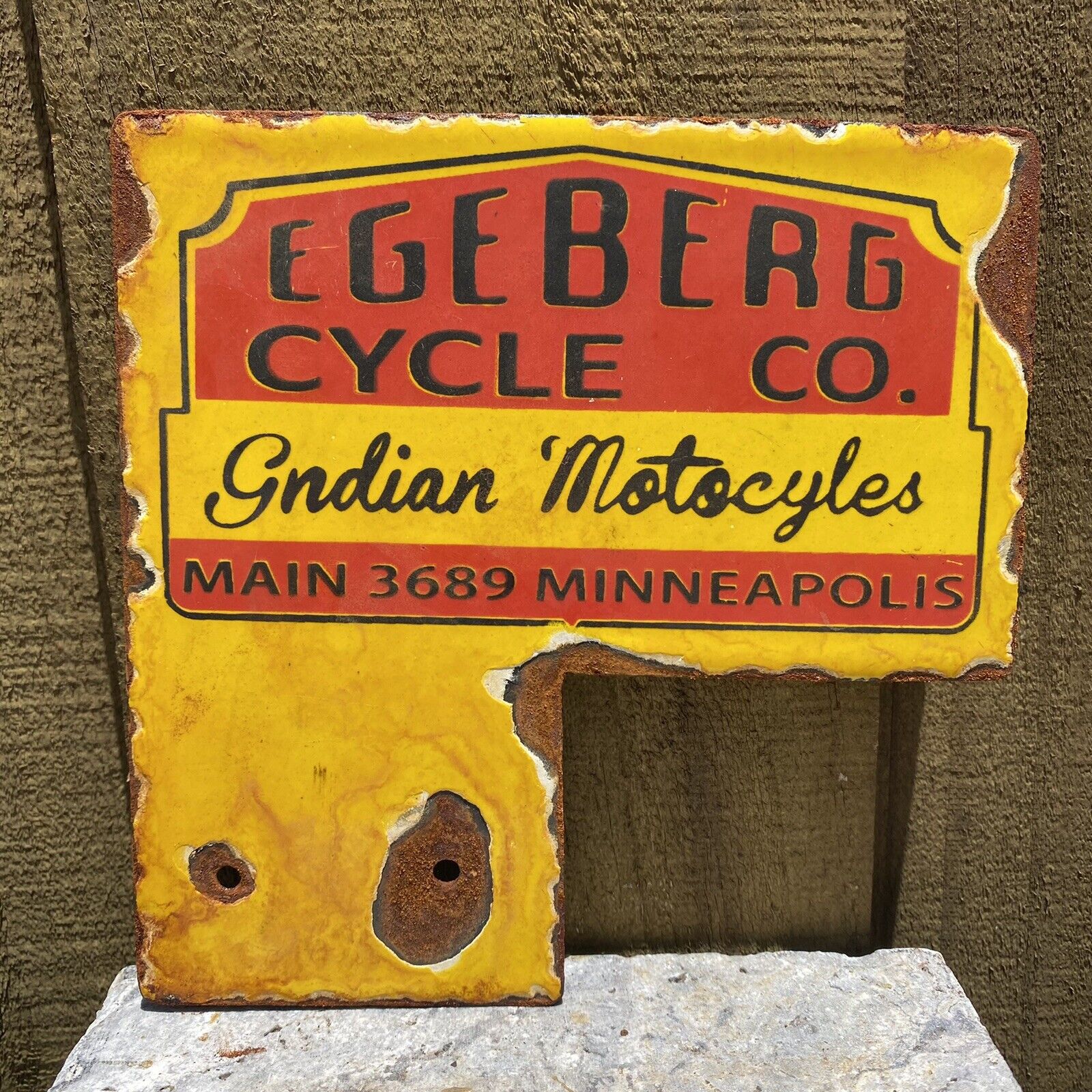 VINTAGE EGEBERG CYCLE PORCELAIN TOPPER SIGN INDIAN MOTORCYCLES GAS MINNEAPOLIS