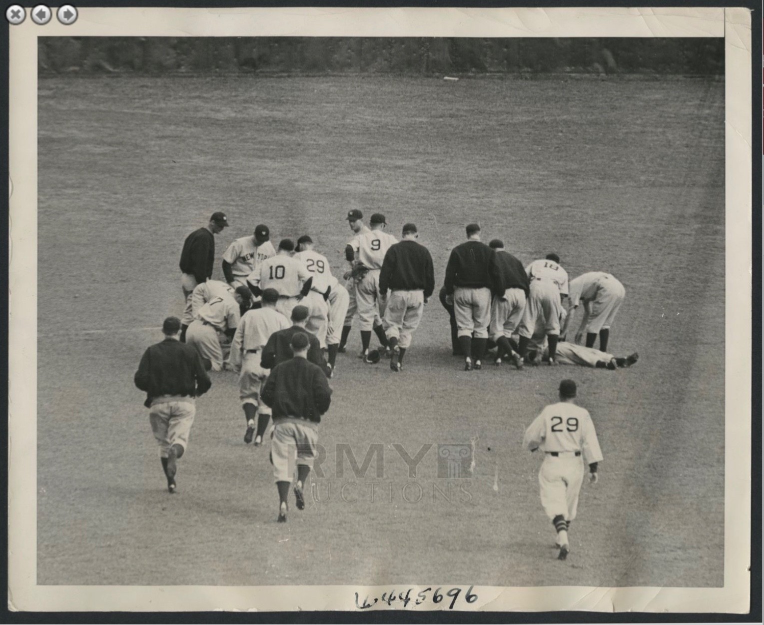 1938 Joe DiMaggio  & Joe Gordon-Yankee Stars Injured in Violent Collision-Photo