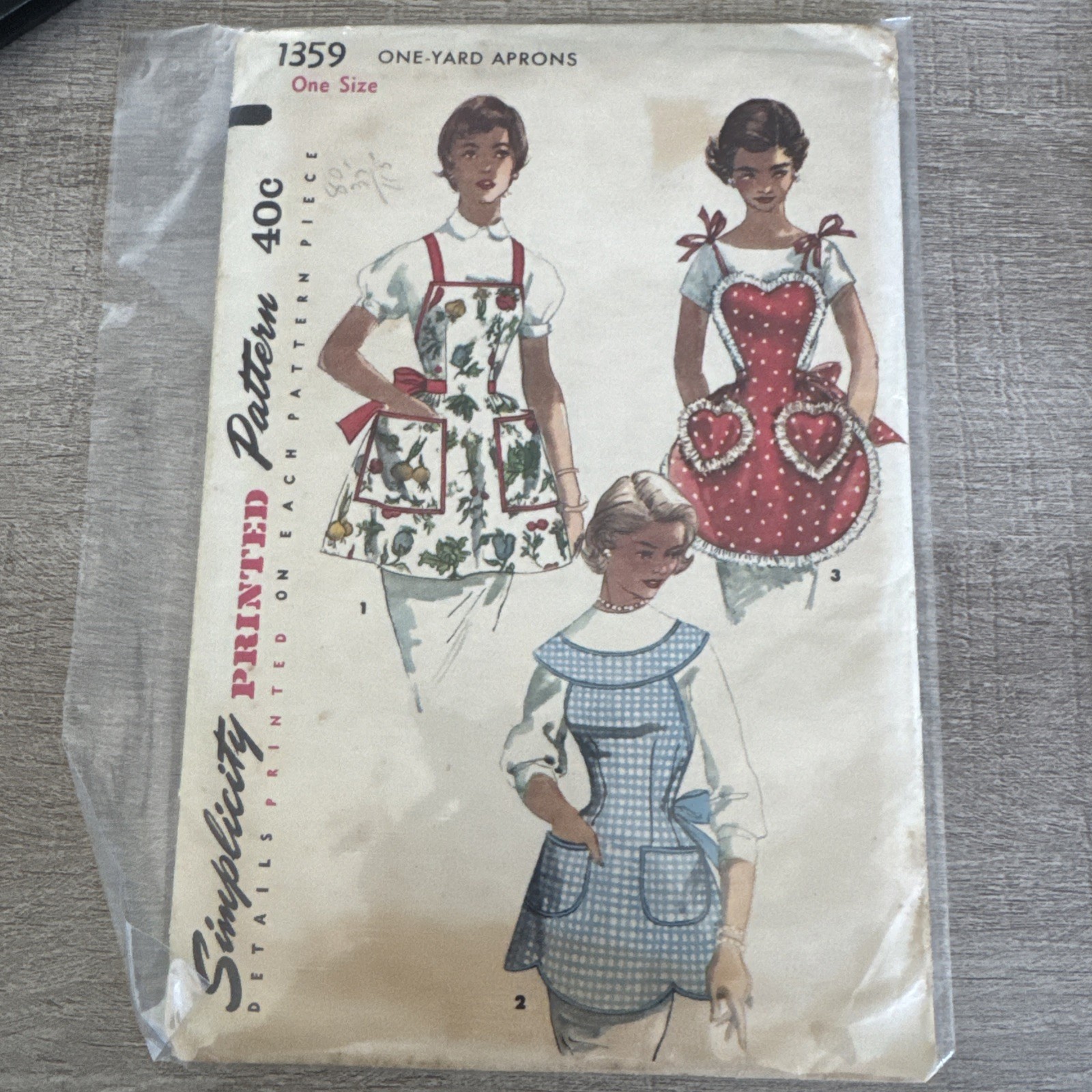 Vintage Simplicity Women's One Yard Apron Sewing Pattern One Size #1359 Uncut