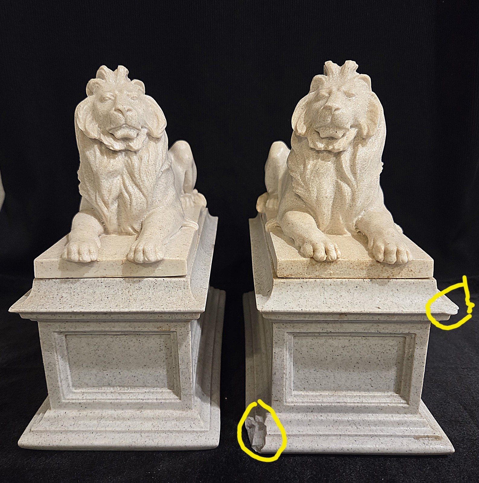 Vtg MMA Metropolitan Museum of Art Lion Bookends Pair Faux Stone Library Heavy