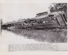 1962 Press Photo Phillies Special Pennsylvania Railroad Train Crash at Steelton picture