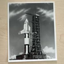 NASA MSFC Artist Concept of Space Shuttle - Vintage Photograph - 1971 - 8x10 picture