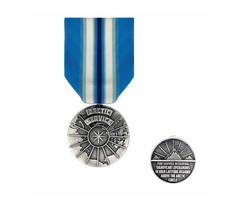 GENUINE U.S. Full Size Medal: US Navy Arctic Service picture