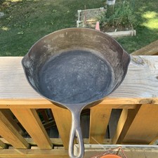WAPAK Straight Block Logo No. 9 Cast Iron Skillet 1903-1910 picture