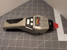 Vintage 1992 Playmates Star Trek Next Generation Phaser picture