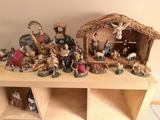 Vintage 1995 Walnut Ridge Collectibles 19 Pc Nativity Set Signed KLB & Stable  picture