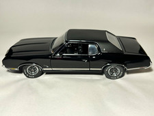Exact Detail Lane Automotive 1:18 1971 Oldsmobile Cutlass Supreme Black Hardtop picture
