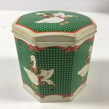 Giftco Inc. - Octagon Tin - White Ducks - Holiday Wreaths - Made In China picture