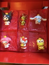 HELLO KITTY Set Of 6 Burger King Figs With Rare Gold Kitty In Hand Ready Ship picture