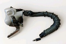 US AIR FORCE PILOT FLIGHT HELMET GENTEX OXYGEN MASK & HOSE W. BAYONET CONNECTOR picture