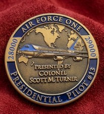 Rare Authentic Air Force One Presidential Pilot Col Scott Turner Challenge Coin picture