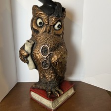 Vintage Universal 1973 Limited Edition Owl – Great Condition Graduation Owl picture