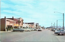 Postcard MI Mackinaw City Central Avenue Barnich's Walgreen Agency Pharmacy C16 picture