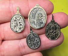 AMAZING 16-17th C LOT 4 ANTIQUE MEDIEVAL MEDAL ROSARY SPANISH PENDANT FOUND picture