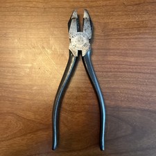 WWII US Army Signal Corps TL-13-A Kraeuter Lineman's Wire Cutter Pliers picture