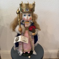 Steinbach Queen Guinevere 16