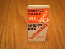 Rare Vintage Pop Art Dellwood Miniature Milk Carton Display picture