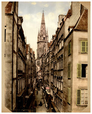 France, Saint-Malo, La Grande Rue animated photochromic, vintage photochrome picture