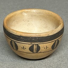 Vintage Katherine Sahmie Arizona Hopi Miniature Pottery Bowl Native American picture