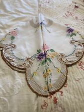 Vintage Floral hand embroidered linen tablecloth picture