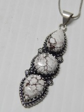 VINTAGE NAVAJO INDIAN STERLING SILVER WHITE BUFFALO PENDANT NECKLACE +FREE CHAIN picture