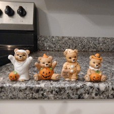 Vintage Halloween Trick or Treat Bears #5311 Set Of 4 Ceramic Homco Figurines picture