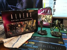Eaglemoss Aliens Reto Collection  #1, Mantis  & Snake