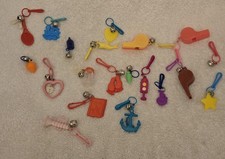 LOT OF 20 VINTAGE 1980'S BELL CLIP CHARM PLASTIC 80'S CHARMS picture