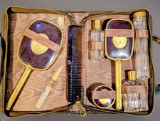 Vintage Ladies Travel Vanity Set In Top Grain Cowad Case. picture