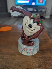 Tasmanian Devil discuss statue USA Olympics SE TAZ Warner Brothers Studio Store picture