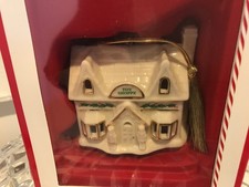 NIB Lenox Christmas Ornament Village Toy Shoppe Lighted picture