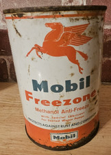 VINTAGE MOBIL FREEZONE ANTI-FREEZE 1 qt. MOTOR OIL CAN W/ FLYING PEGASUS picture