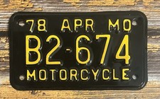 1978 Missouri Motorcycle License Plate B2-674 picture
