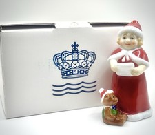 Royal Copenhagen 2022 Santa's Wife Lim Ed Figurine Christmas List Bear WITH BOX picture