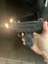 Mini Uzi Lighter picture