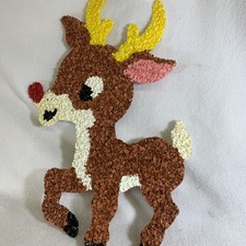 Vintage 1970s Rudolph Melted Plastic Popcorn Christmas Holiday Wall Decoration picture